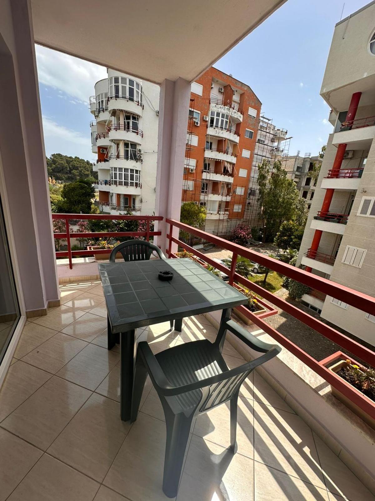Tuttomondo Lägenhet Golem (Tirana)